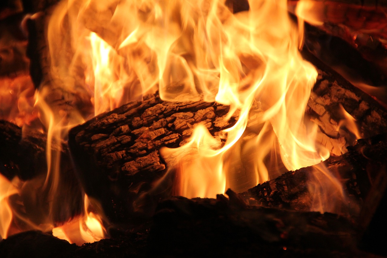 Expert Fireplace Cleaning in Hollywood, FL Professional Fireplace Cleaning Services In Hollywood Florida